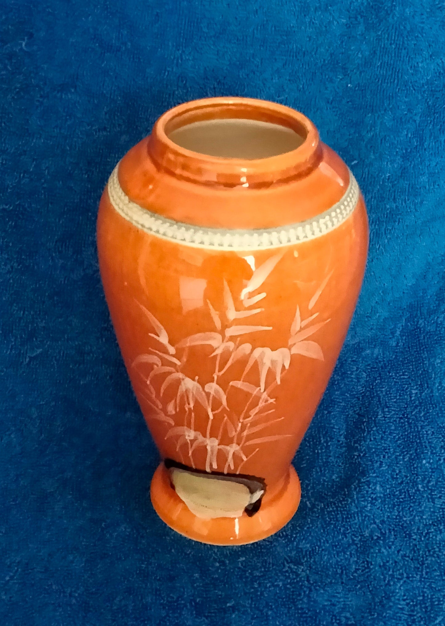 Asian Hand painted Ceramic Vase